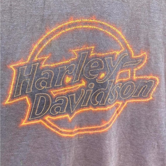 Y2K Harley-Davidson Gray Tee with Vibrant Orange Emblem - Picture 5 of 5